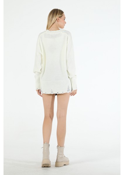 Özel Üretim Owersize Önü Drip Nakışlı Yırtıklı Spor Italyan Kesim Kadın Triko Kazak indirimleri