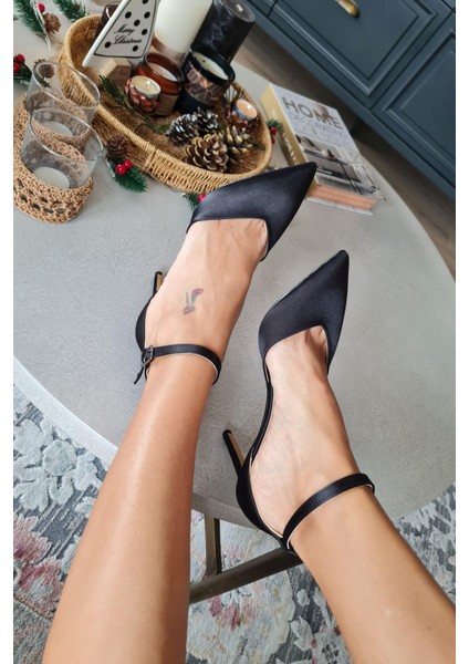 036 5469 Topukla Kadın Stiletto Bilekden Bağlamalı Abiye Ayakkabı