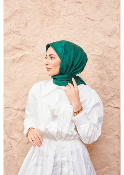 Ipekhan Kazayağı Desen Ipeksi Jakarlı Eşarp Zümrüt Yeşil modelleri