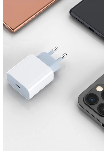 Yeni Nesil Type-C Girişli Iphone 7 8 x 11 12 Uyumlu 20W Hızlı Şarj Adaptörü