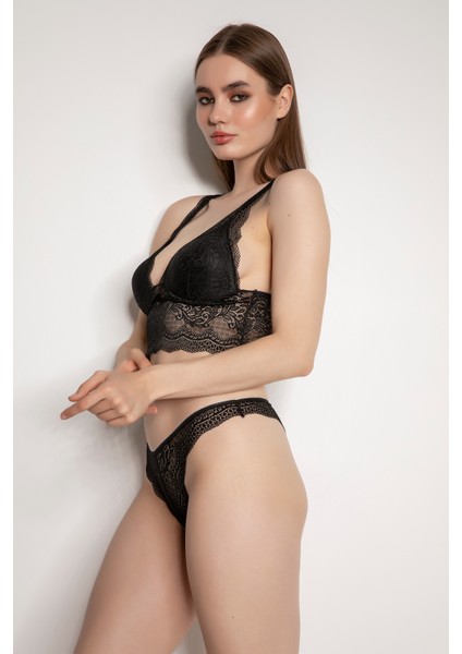 Siyah Destekli V Yaka Dantelli Büstiyer Takımı 5567 indirimleri