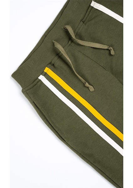 Yeşil Sarı Beyaz Çizgili Eşofman Takımı modelleri