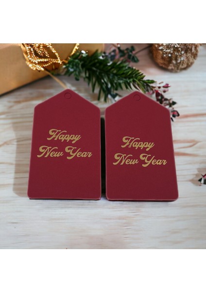 Roco Paper Co. Roco Paper Yeniyıl Yılbaşı Isim Sallantı Etiketi Kırmızı Altın Varaklı Happy New Year 50LI 4,5*7,5cm