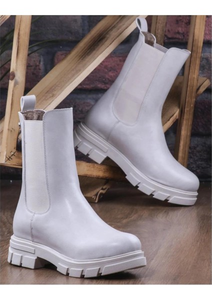 52553 Kadın Düz Cilt Bağcıksız Postal Uzun Bot fiyatları