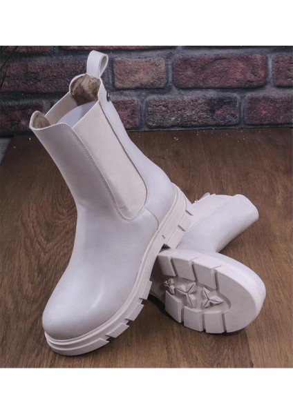 52553 Kadın Düz Cilt Bağcıksız Postal Uzun Bot modelleri