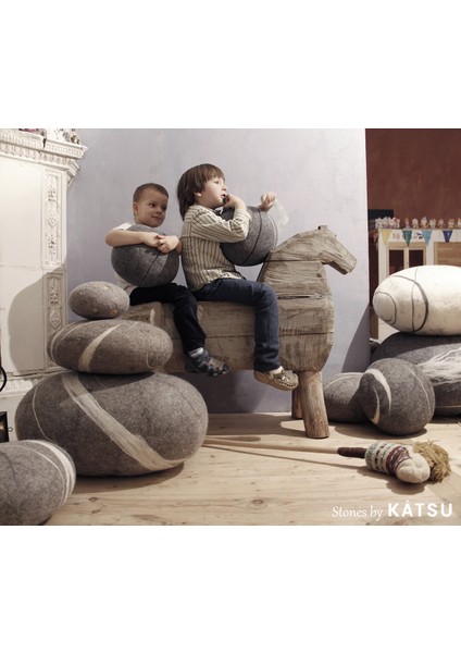 Sea Boulder-Deniz Kayası Yastık-Minder