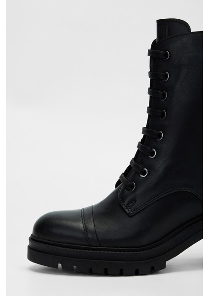 Kadın Siyah Deri Casual Bot 957 40301 Bn Bot SK23/24 fırsatları