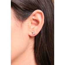 Argentum Concept Z Harfi Çivili Gümüş Tek Küpe K079001