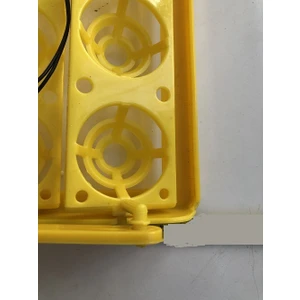 Efe Kuluçka Makineleri 15 Tavuk Yumurtası Kare Viyol 1/240 Rpm Motor Dahil