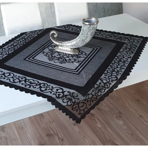 Pano Desen Örme Masa Örtüsü