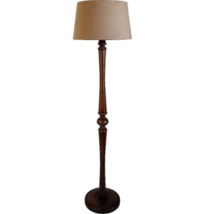 Torna Ayaklı Lambader Sütlü Kahve