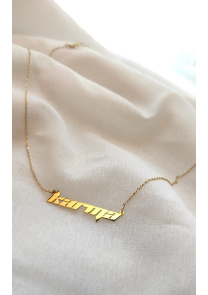 Karma Yazılı 925 Ayar Gümüş Altın Kaplama Kolye