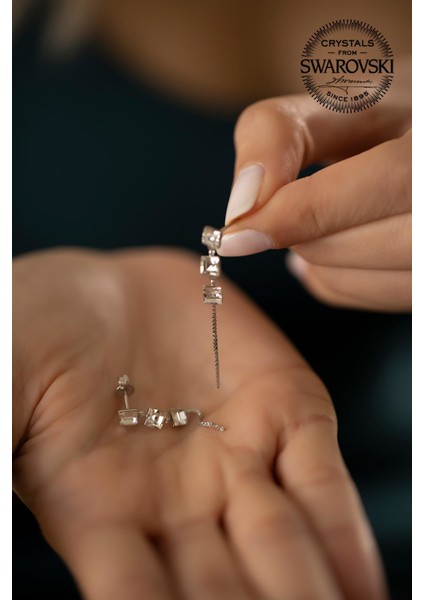 Swarovski Taşlı Üç Taş Model Gümüş Küpe