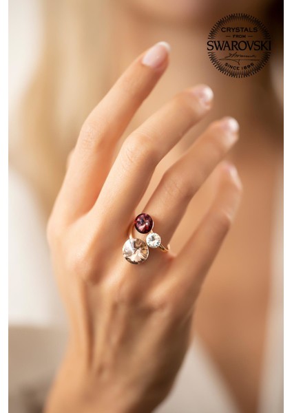 Swarovski Taşlı Üç Taş Model Rose Kaplama Gümüş Yüzük
