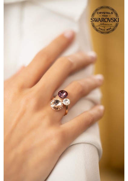 Swarovski Taşlı Üç Taş Model Rose Kaplama Gümüş Yüzük fırsatları
