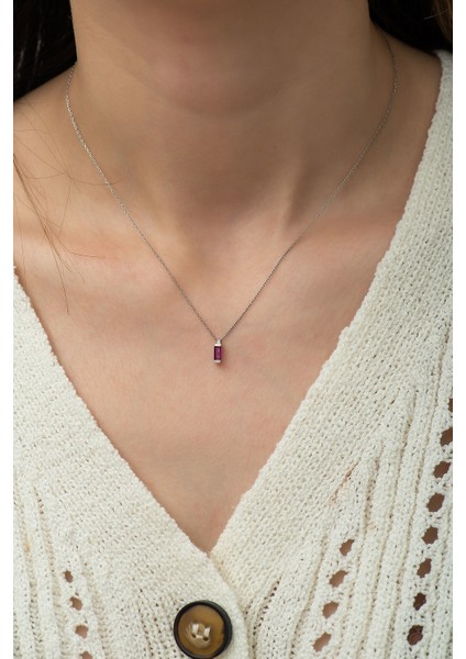 925 Ayar Dikdörtgen Mor Tektaş Gümüş Kolye