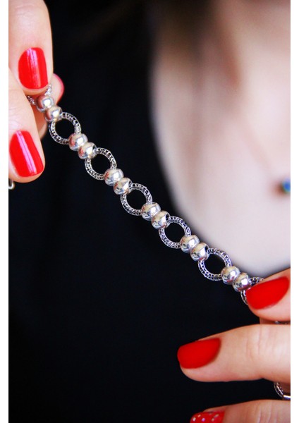 Top Motifli Gümüş Tasarım Füzyon Bileklik B072701 fırsatları