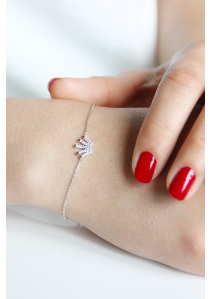 Zirkon Taşlı Gümüş Taç Bileklik B047301 fiyatları