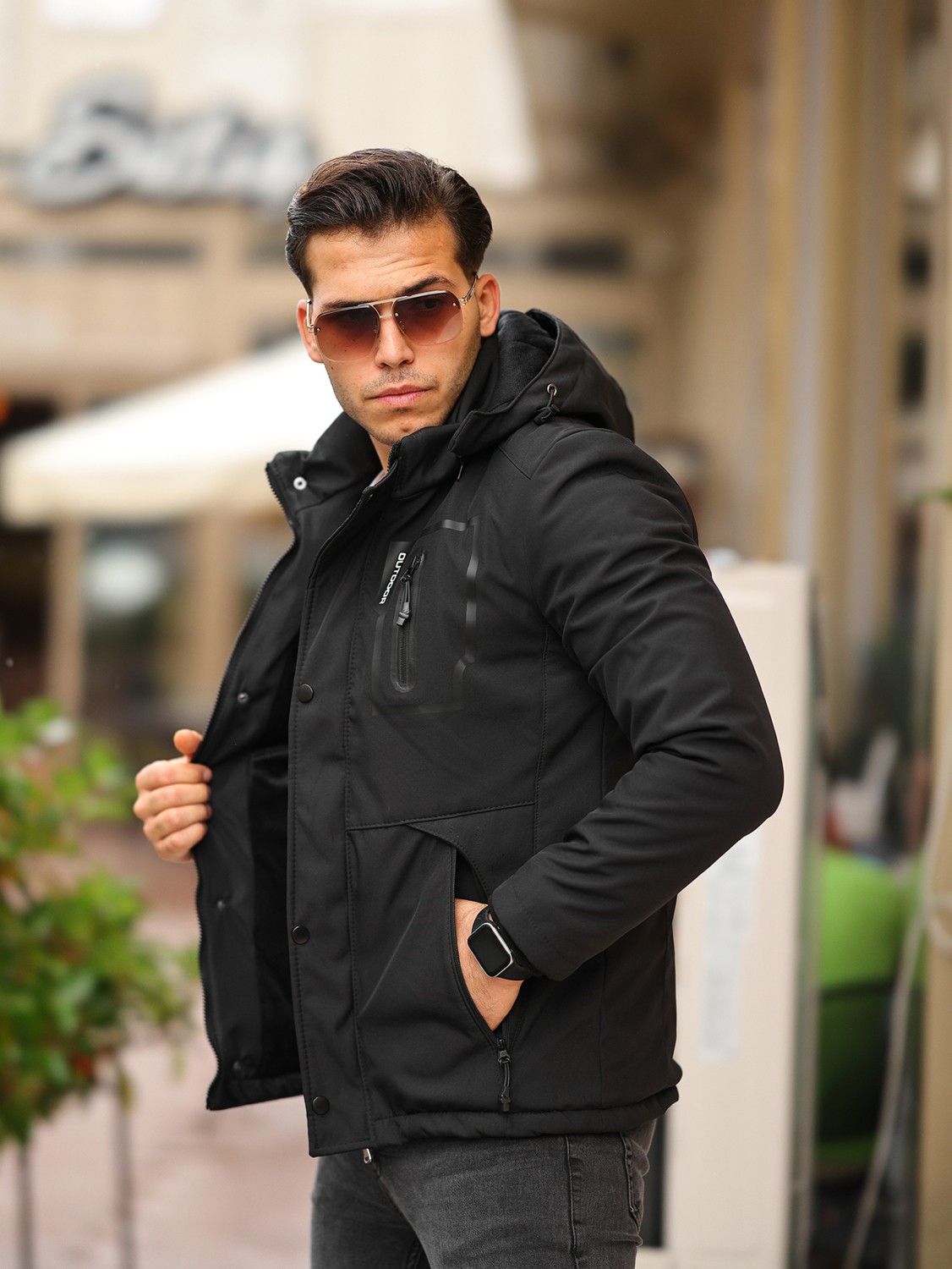 Mero Life Outdoor Kapüşonlu Su ve Rüzgar Geçirmez Kapitone Içi Kürklü Elyaf Dolgulu Şişme Siyah Softshell Mont görsel 4