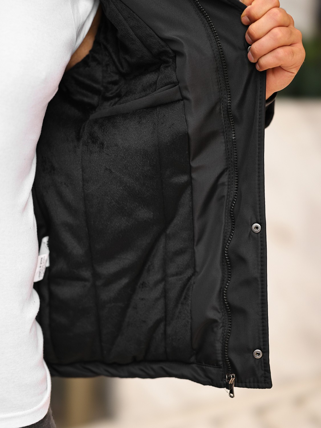 Mero Life Outdoor Kapüşonlu Su ve Rüzgar Geçirmez Kapitone Içi Kürklü Elyaf Dolgulu Şişme Siyah Softshell Mont görsel 6