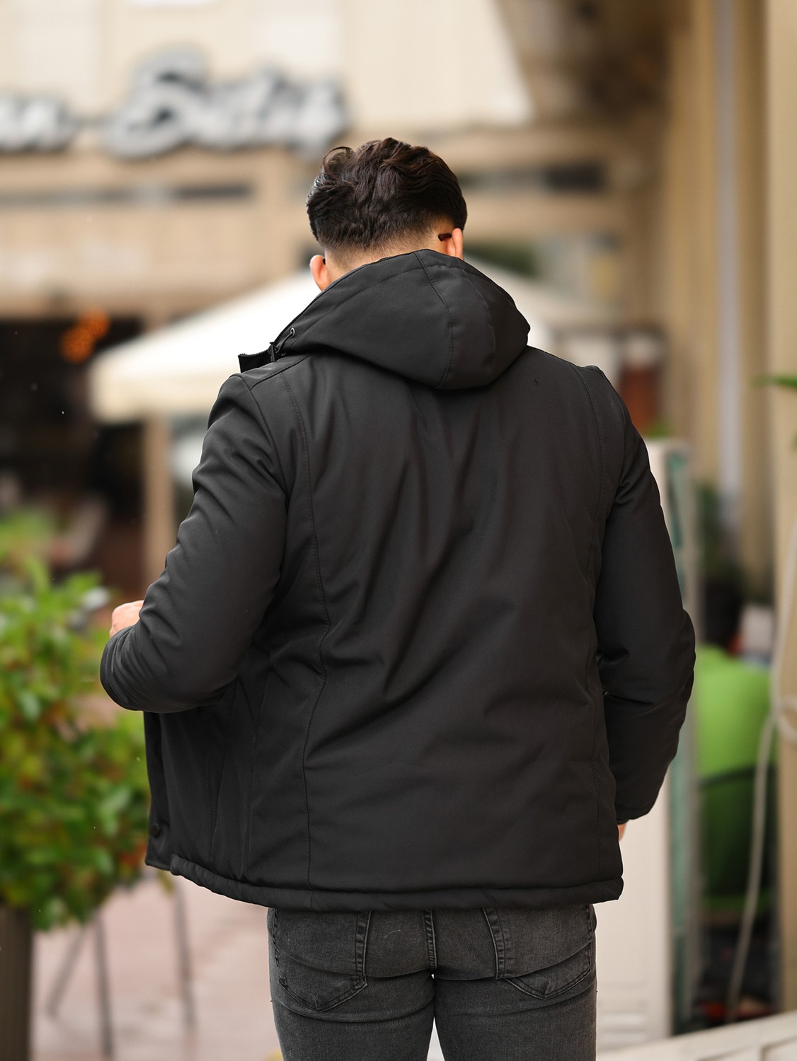 Mero Life Outdoor Kapüşonlu Su ve Rüzgar Geçirmez Kapitone Içi Kürklü Elyaf Dolgulu Şişme Siyah Softshell Mont görsel 7