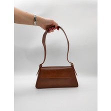 Posh Bags Hera Kadın Sade Tasarım Mıknatıs Kapaklı Kol ve Omuz Çantası