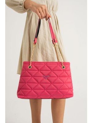 Nbi Bags Siyah Kapitone 3 Bölme Fermuar Kapama Zincir Askılı Astarlı El Kol ve Omuz Çantası