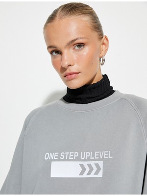 Koton Bisiklet Yaka Sweatshirt Baskılı Ribanalı