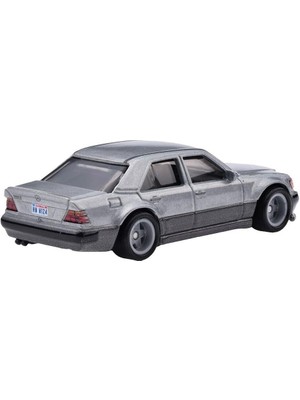 Hot Wheels Premium Car Culture Mercedes-Benz 500 HKC55