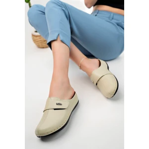 Ortopedik Ped Burnu Kapalı Cırtlı Krem Terlik