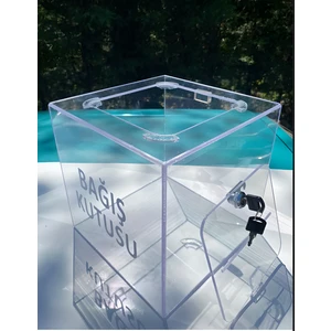 Şeffaf Pleksi Bağış Kutusu 24X24X24