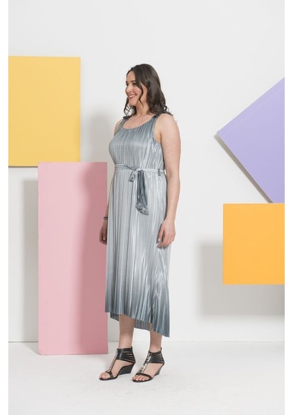 Even Plus Size Gri Parlak Pliseli Büyük Beden Elbise 44 Beden