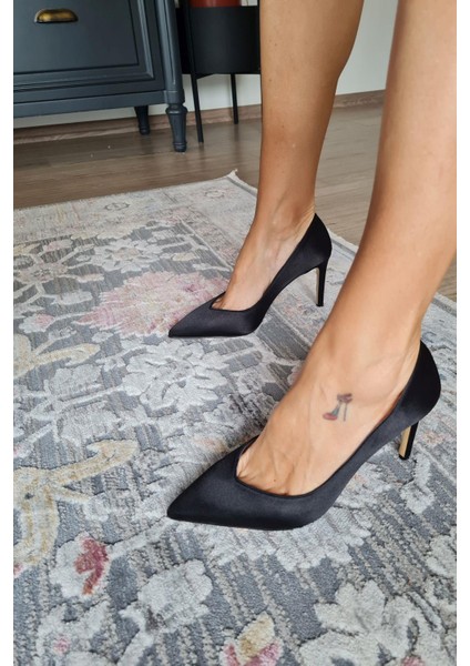 036 468 Topukla Kadın Sivri Burun 8 cm Topuklu Klasik Stiletto