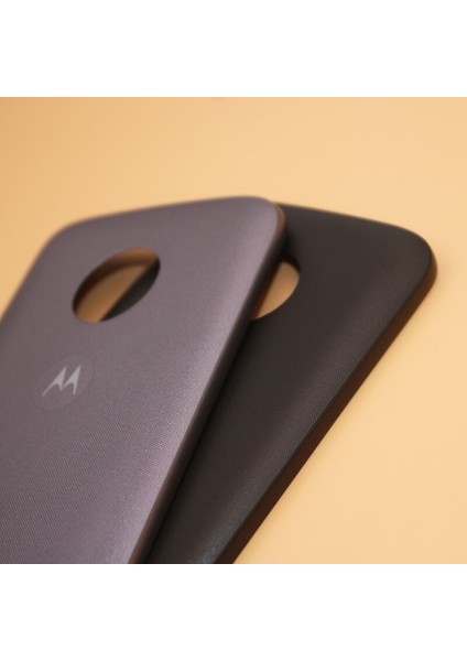 Metal Arka Kapak Arka Kapı Konut Paneli Kılıf Motorola E5 Oyna Ön/arka Parmak Izi Kabuk Telefon Yedek Yan Düğmeler (Yurt Dışından) modelleri