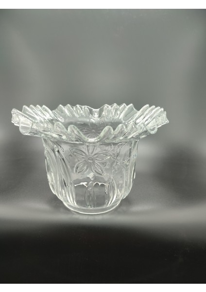 . Kıvırcık Avize Camı .Tam Şeffaf Renkte. (Alt Çap: 10.00cm-h:15.50cm)