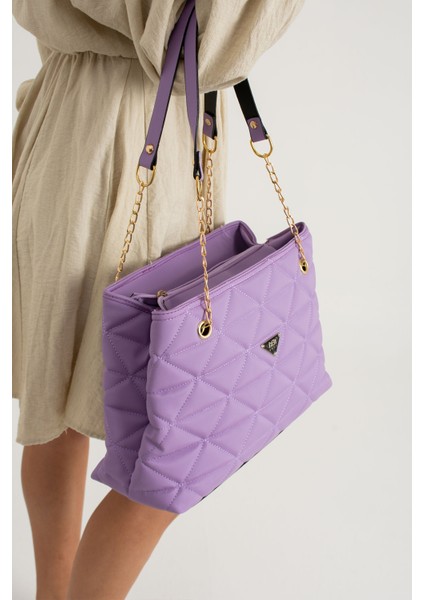 Siyah Kapitone 3 Bölme Fermuar Kapama Zincir Askılı Astarlı El Kol ve Omuz Çantası fiyatları