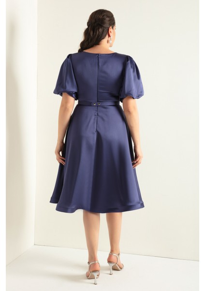 Kadın Lacivert Balon Kollu Taşlı Kemerli Büyük Beden Saten Abiye Elbise indirimleri