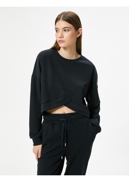 Modal Kumaş Crop Spor Sweatshirt Asimetrik Kesim Bisiklet Yaka Uzun Kollu modelleri