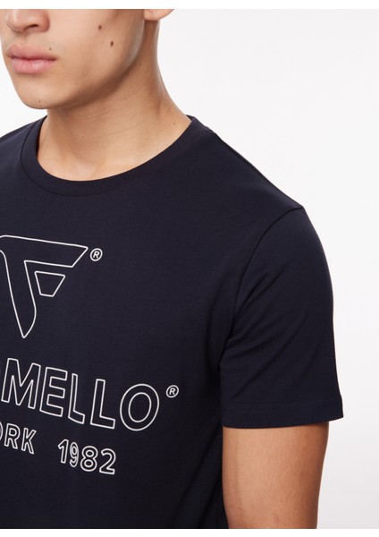 Bisiklet Yaka Lacivert Erkek T-Shirt FM23W02TG fırsatları