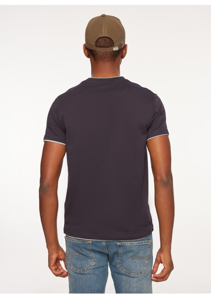 Bisiklet Yaka Lacivert Erkek T-Shirt FM23W07TG indirimleri