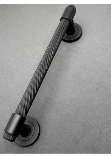 Punch Zamak A213 Mat Siyah Çekme Kol Sürgülü Kapı Çekme Kolu 40 cm 1 Takım