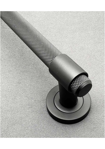 Punch Zamak A213 Mat Siyah Çekme Kol Sürgülü Kapı Çekme Kolu 40 cm 1 Takım fırsatları