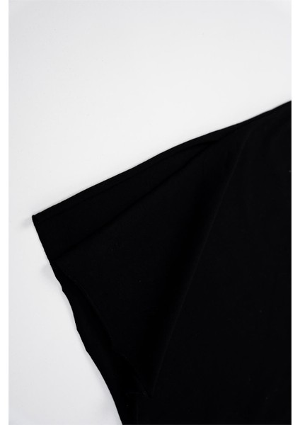 Kadın Lacivert Yazılı Tişört fırsatları