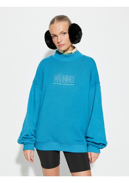 Dik Yaka Sweatshirt Slogan Baskılı Rahat Kesim fırsatları