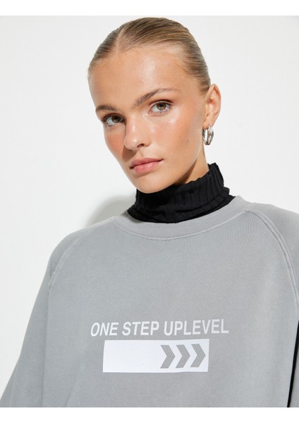 Bisiklet Yaka Sweatshirt Baskılı Ribanalı