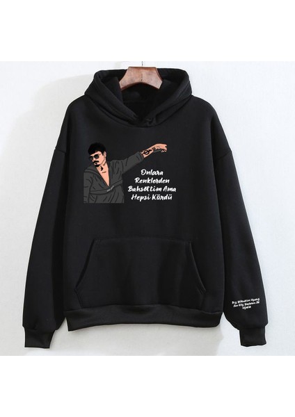 No1 Can Bozok Kol Detay Baskılı Sweatshirt Onlara Renklerden Bahsettim Ama Hepsi Kördü