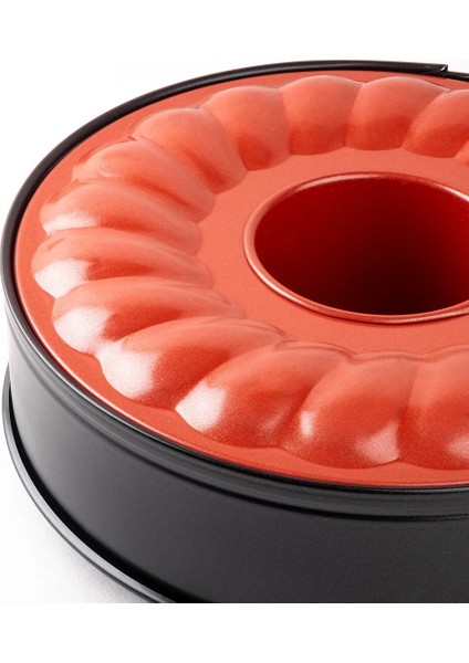 006-01-KIRMIZI Tabanlı Kelepçeli Tüplü Kek Kalıbı 26CM Kate SK90226K