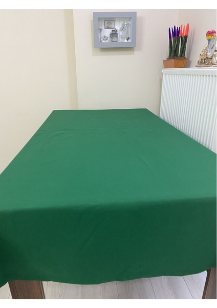 Sıvı Geçirmez Keten Dertsiz Masa Örtüsü Koyu Yeşil + 12 Peçete modelleri
