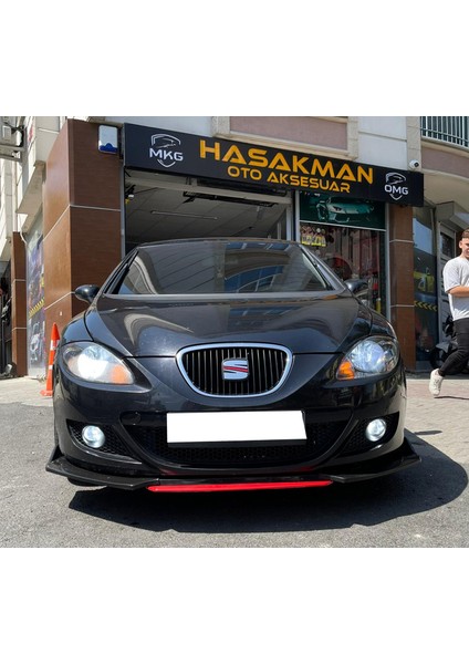 Seat Leon Mk2 Mavi Renkli Şeritli Dilli Ön Lip 4 Prç Parlak Siyah Abs