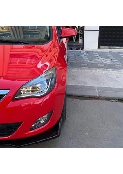 Opel Astra J Kırmızı Renkli Şeritli Dilli Ön Lip 4 Prç Parlak Siyah Abs 2011 - 2020